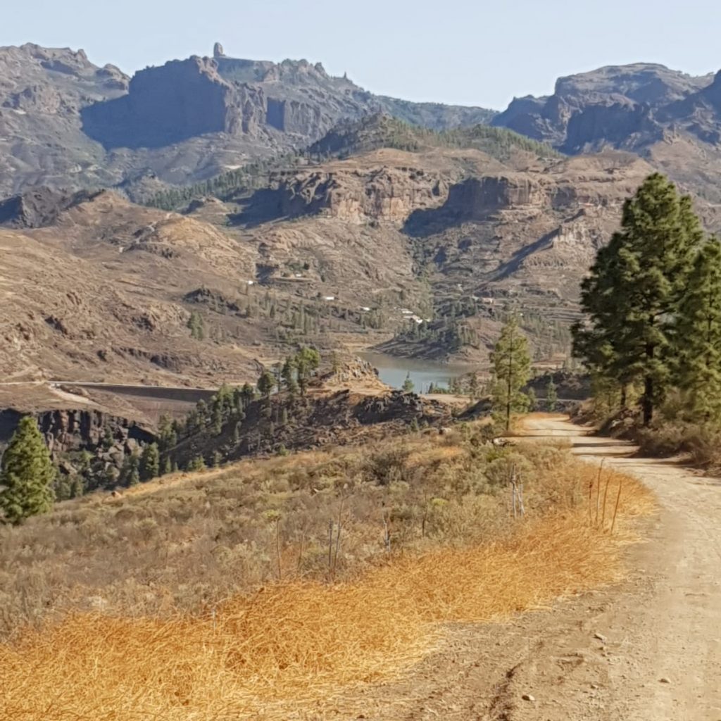 Llegada a la presa de Chira